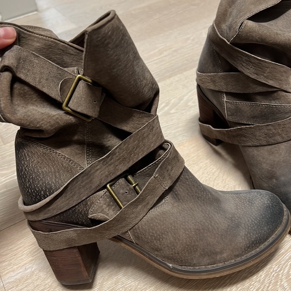 Jeffery Campbell Ibiza Last Slouchy Boot - Picture 2 of 7